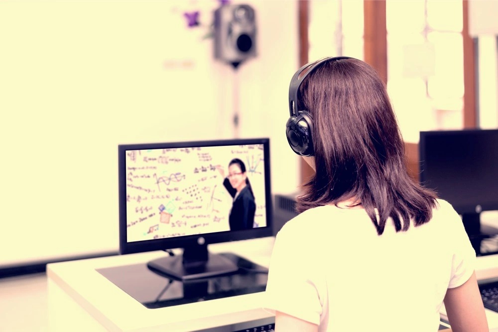 Cinema8 Blog - 25 Effective Tips to Create the Most Engaging Instructional Videos