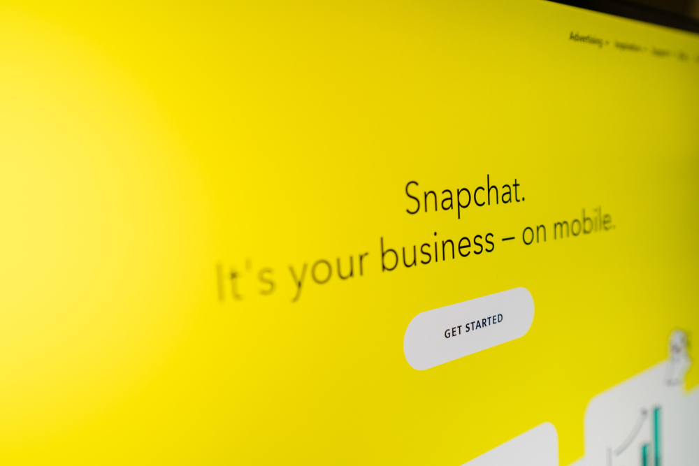 snapchat advertising active users Cinema8